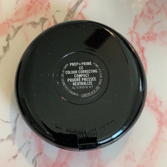 NWT MAC Cosmetics Neutralize Prep + Prime CC Compa